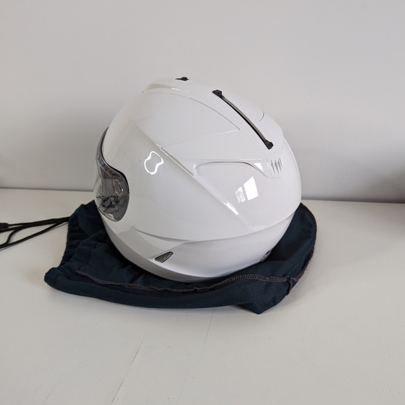 HJC IS-17 Motorcycle Helmet White Extra Small - Picture 4 of 4